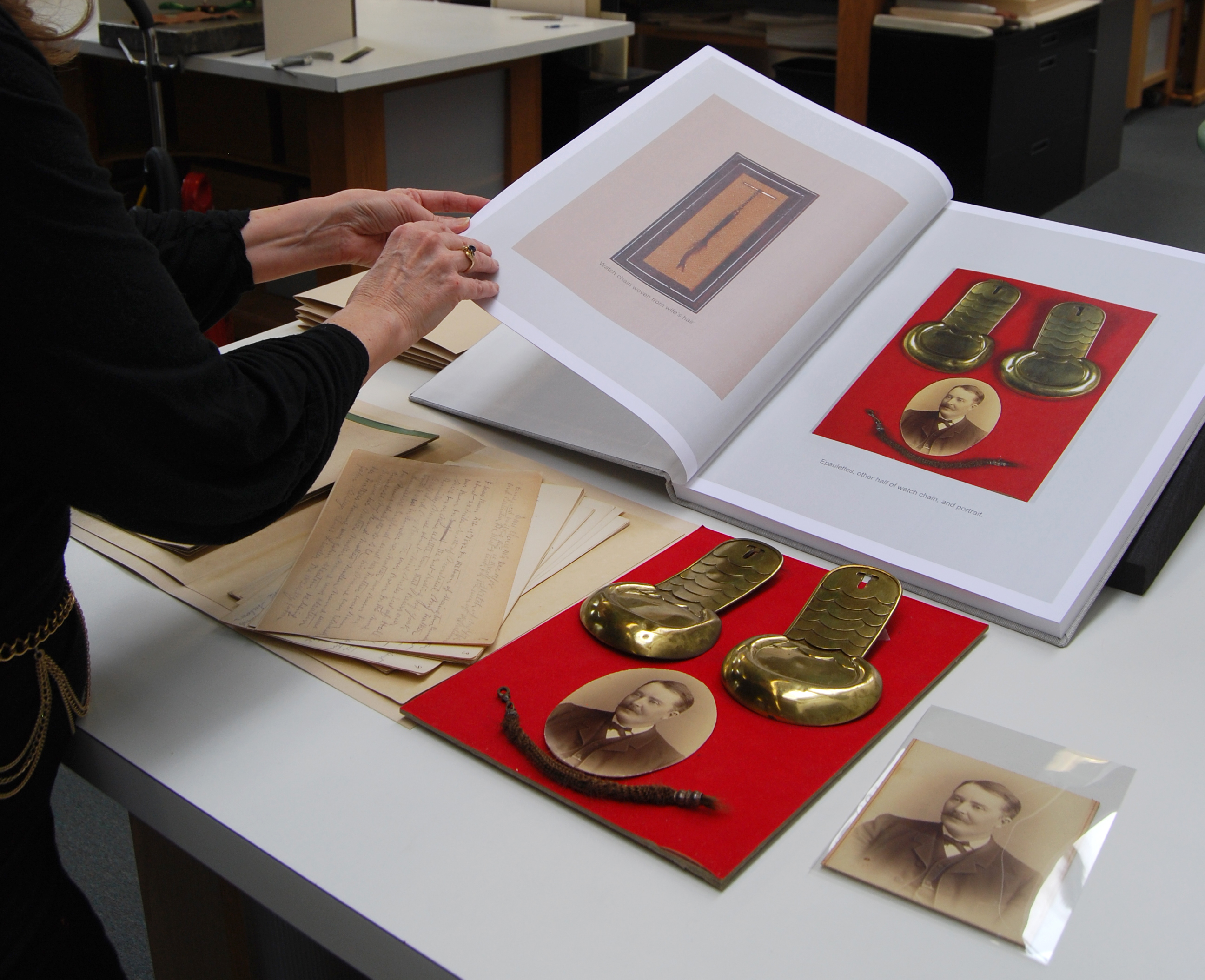 Civil War facsimile book